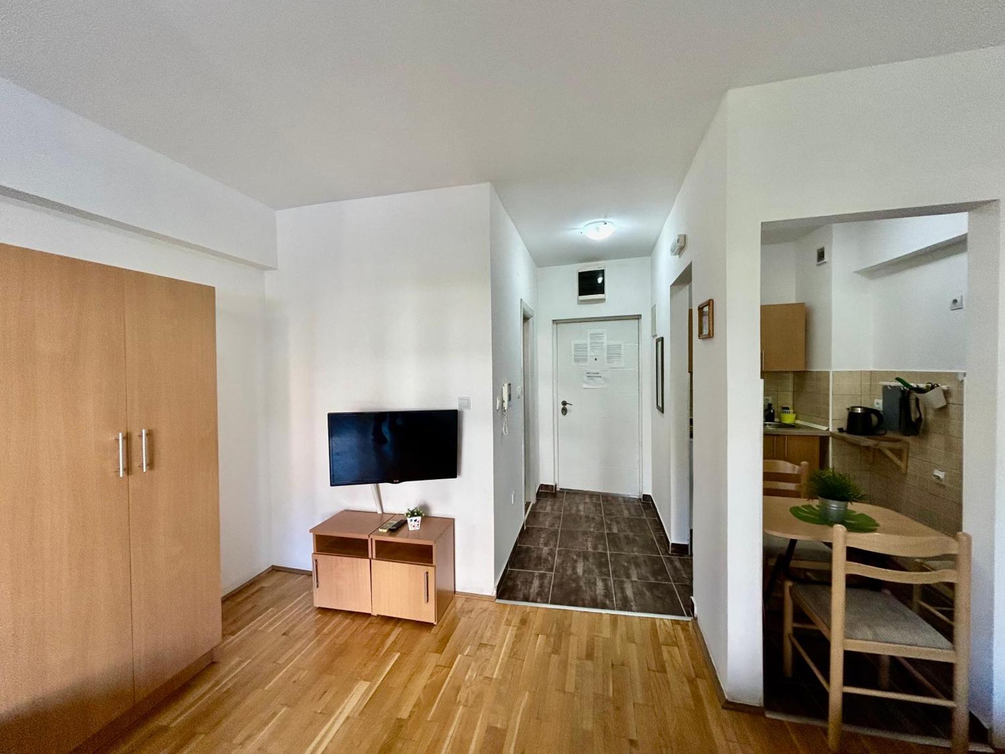 Mitende Apartment *