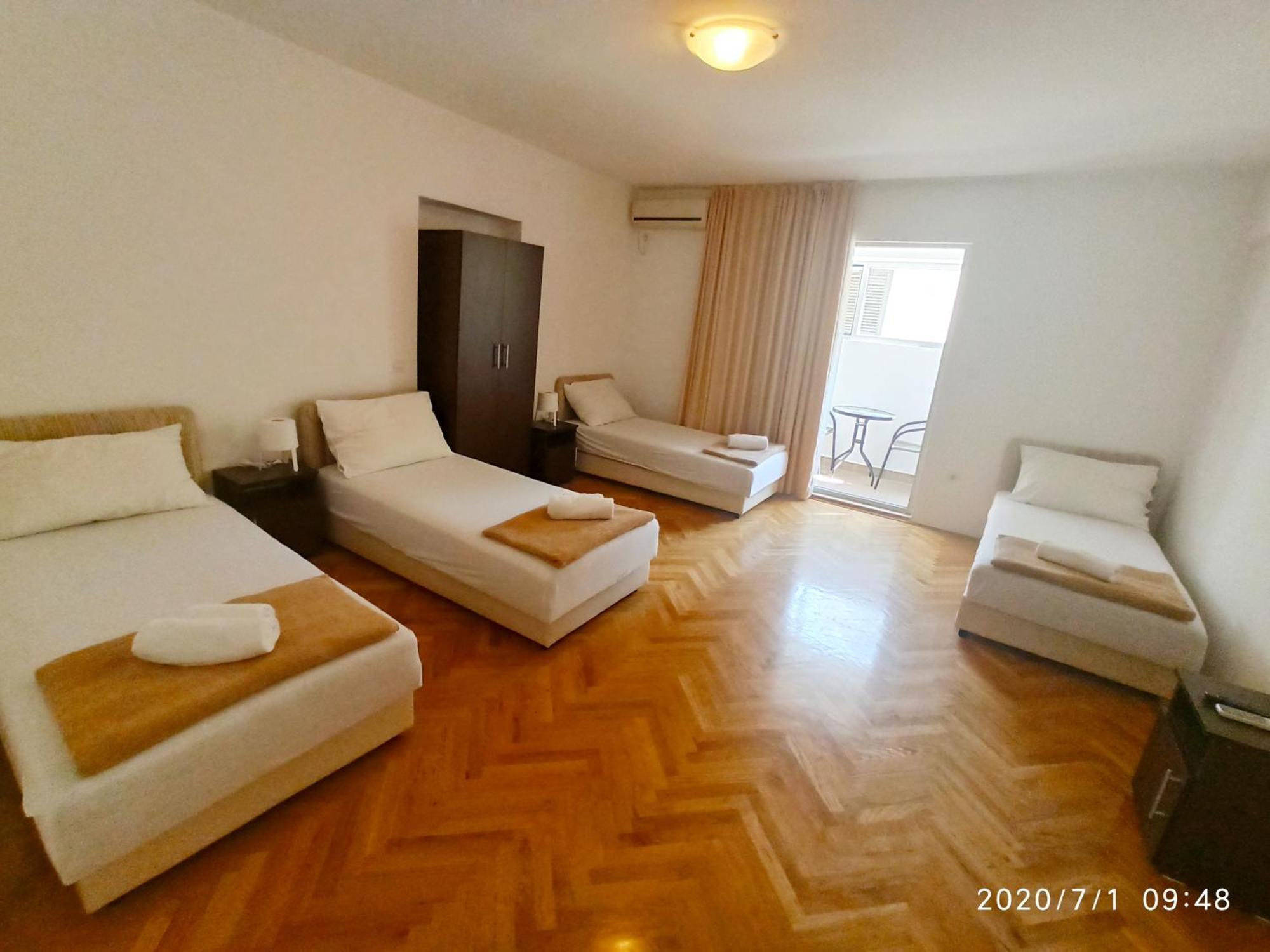 Apartment Mitende *