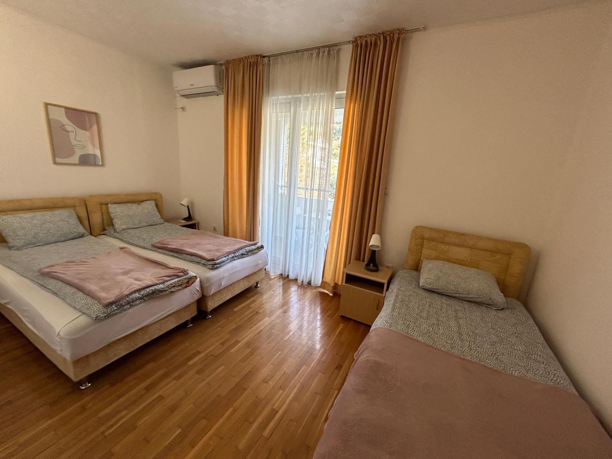 Apartment Mitende Budva